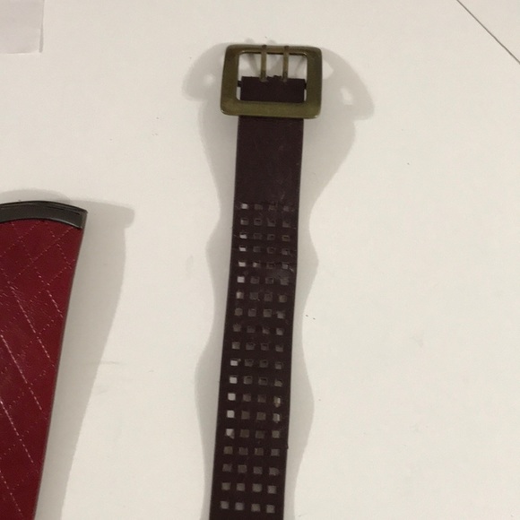 Various belts - assorted medium-large - Picture 7 of 8